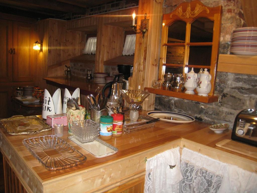 B&B De La Fontaine Квебек Экстерьер фото